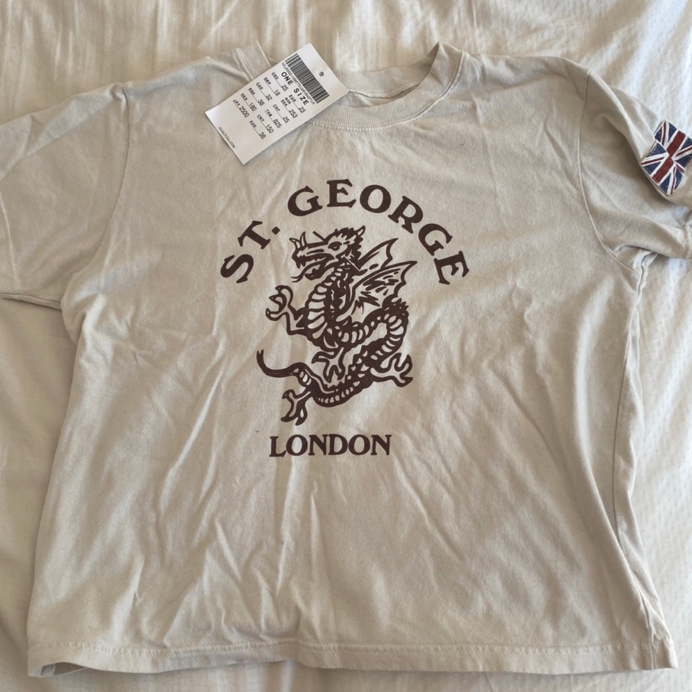 brandy melville st. george t shirt.